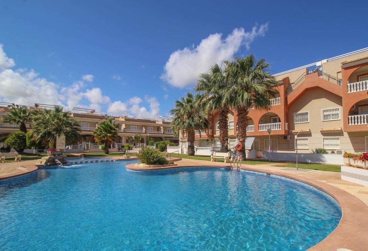 Fresh Apartment, 2 Bedroom, 2 Bathroom, 2 Lovely Poolareas لوس الكاثاريس المظهر الخارجي الصورة